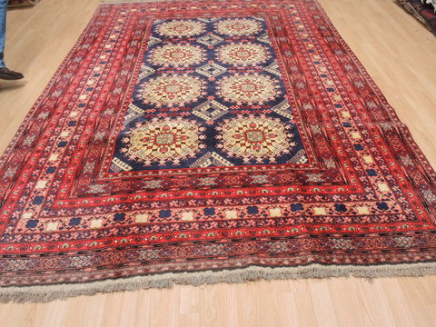Khan Mohammadi Blue Hand Knotted 71 X 100 Area Rug 100-110226 Image 6