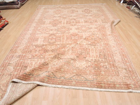 Kayseri Beige Hand Knotted 79 X 121 Area Rug 100-110251 Image 13