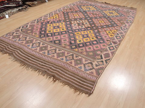 Kilim Brown Flat Woven 69 X 118 Area Rug 100-110265 Image 2