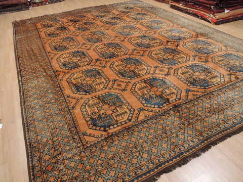 Khan Mohammadi Brown Hand Knotted 109 X 138 Area Rug 100-110294 Image 3