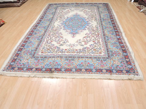 Elvan Blue Hand Knotted 68 X 911 Area Rug 100-110322 Image 7