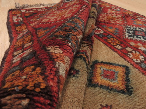 Baluch Beige Hand Knotted 31 X 55 Area Rug 100-110327 Image 8