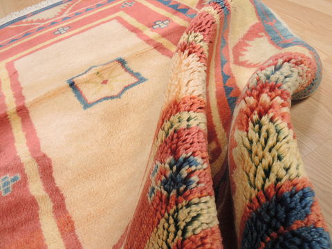 Gabbeh Multicolor Hand Knotted 39 X 49 Area Rug 100-110329 Image 9