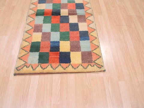 Gabbeh Beige Hand Knotted 28 X 45 Area Rug 100-110334 Image 7