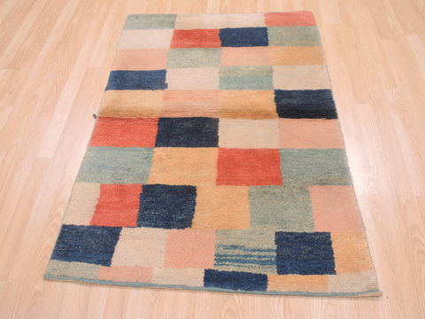 Gabbeh Beige Hand Knotted 32 X 45 Area Rug 100-110354 Image 1