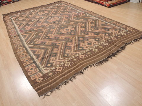 Kilim Brown Flat Woven 79 X 114 Area Rug 100-110376 Image 11