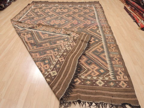 Kilim Brown Flat Woven 79 X 114 Area Rug 100-110376 Image 8
