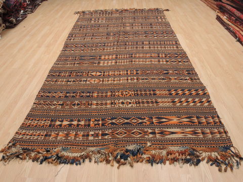 Kilim Brown Flat Woven 62 X 103 Area Rug 100-110390 Image 1