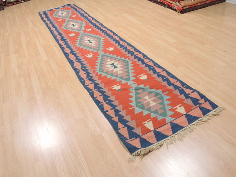 Kilim Red Runner Flat Woven 28 X 114 Area Rug 100-110401 Image 3