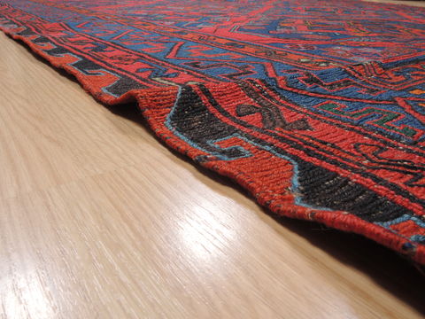 Kilim Red Flat Woven 71 X 110 Area Rug 100-110411 Image 5