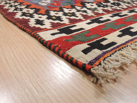 Kilim Red Flat Woven 54 X 81 Area Rug 100-110417 Image 6