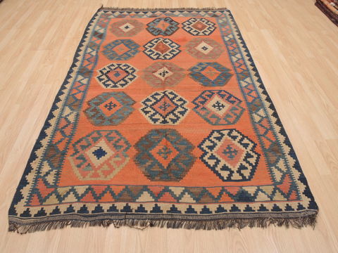 Kilim Red Flat Woven 47 X 77 Area Rug 100-110424 Image 1