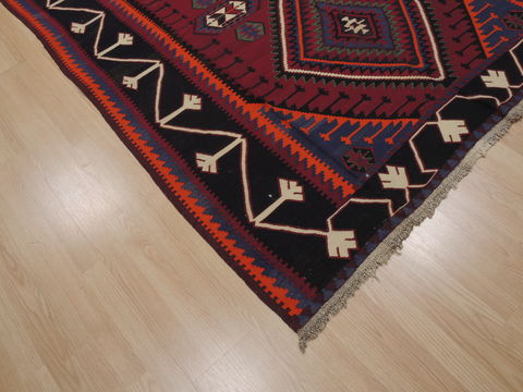 Kilim Red Flat Woven 61 X 108 Area Rug 100-110439 Image 7