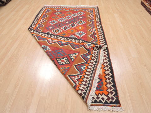 Kilim Red Flat Woven 44 X 81 Area Rug 100-110440 Image 6