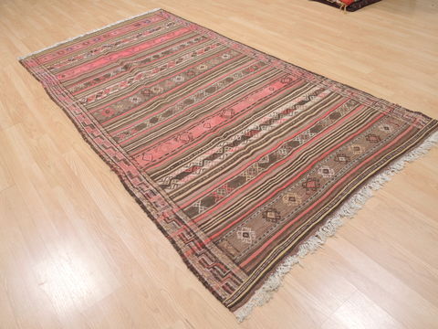 Kilim Red Flat Woven 47 X 88 Area Rug 100-110444 Image 9