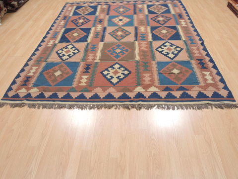 Kilim Brown Square Flat Woven 67 X 81 Area Rug 100-110476 Image 1
