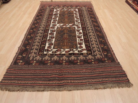 Kilim Brown Flat Woven 48 X 92  Area Rug 100-110496 Image 1