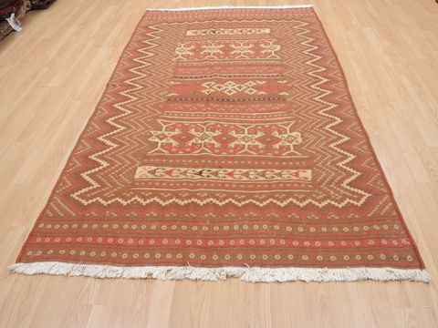 Kilim Red Flat Woven 49 X 82 Area Rug 100-110497 Image 1