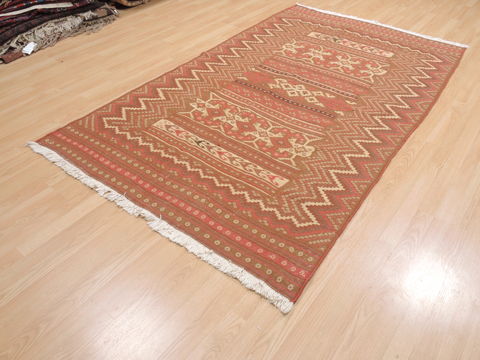 Kilim Red Flat Woven 49 X 82 Area Rug 100-110497 Image 2