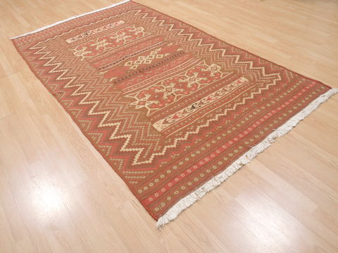 Kilim Red Flat Woven 49 X 82 Area Rug 100-110497 Image 3