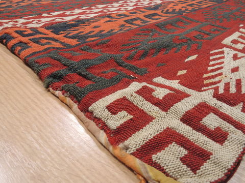 Kilim Red Flat Woven 64 X 123 Area Rug 100-110509 Image 4
