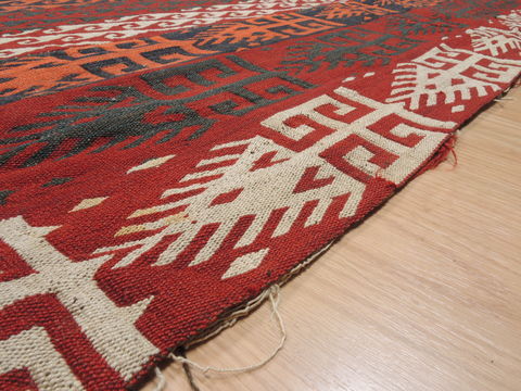 Kilim Red Flat Woven 64 X 123 Area Rug 100-110509 Image 5
