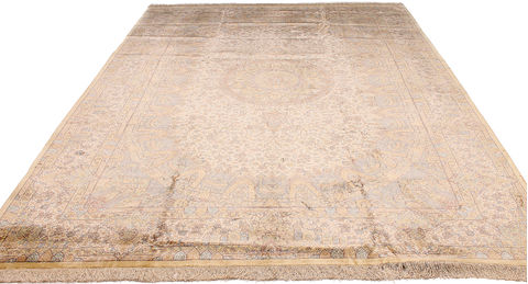 Qum Yellow Hand Knotted 67 X 910 Area Rug 254-110512 Image 7