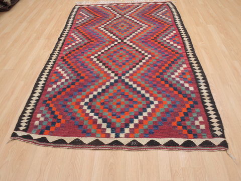 Kilim Red Flat Woven 48 X 75 Area Rug 100-110513 Image 1