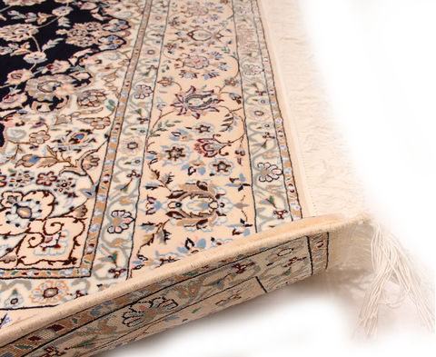 Nain White Hand Knotted 50 X 74 Area Rug 254-110541 Image 1