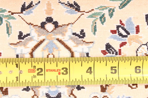 Nain White Hand Knotted 50 X 74 Area Rug 254-110541 Image 6