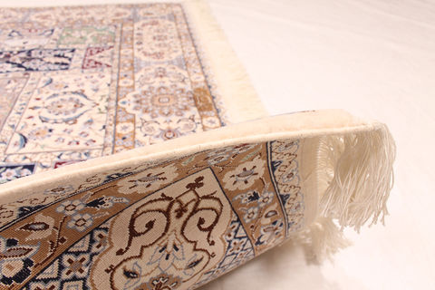 Nain White Hand Knotted 54 X 710 Area Rug 254-110550 Image 1