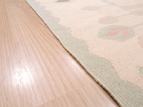 Kilim Beige Flat Woven 97 X 117 Area Rug 100-110557 Image 6