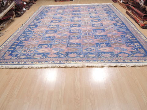 Kilim Blue Flat Woven 100 X 128 Area Rug 100-110570 Image 1