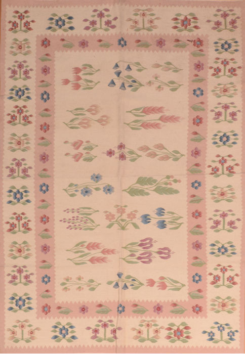 Kilim Beige Flat Woven 61 X 92 Area Rug 100-110588 Image 0