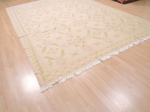 Kilim Beige Flat Woven 83 X 115 Area Rug 100-110589 Image 3