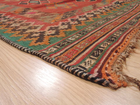 Kilim Red Flat Woven 53 X 84 Area Rug 100-110597 Image 5