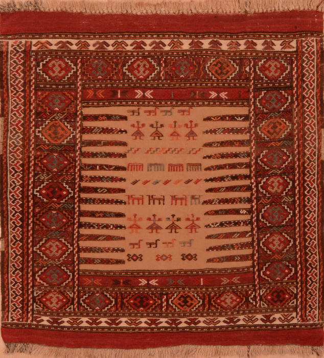 Kilim Red Square Flat Woven 37 X 37 Area Rug 100-110599 Image 0