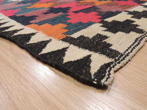 Kilim Red Flat Woven 410 X 92 Area Rug 100-110610 Image 4