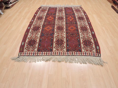 Kilim Red Flat Woven 62 X 76 Area Rug 100-110614 Image 1