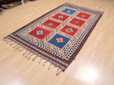 Kilim Red Flat Woven 48 X 87 Area Rug 100-110618 Image 2