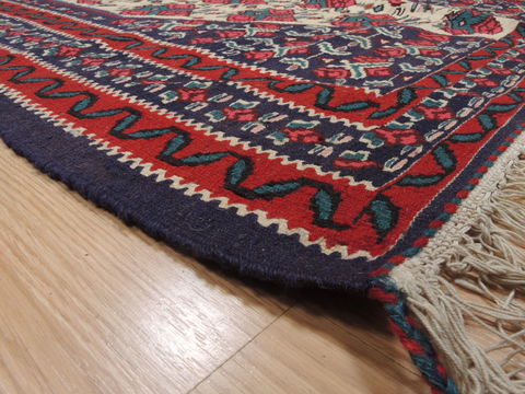 Kilim Red Flat Woven 39 X 59 Area Rug 100-110619 Image 4