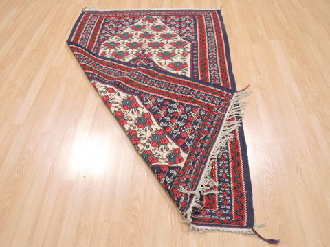 Kilim Red Flat Woven 39 X 59 Area Rug 100-110619 Image 5