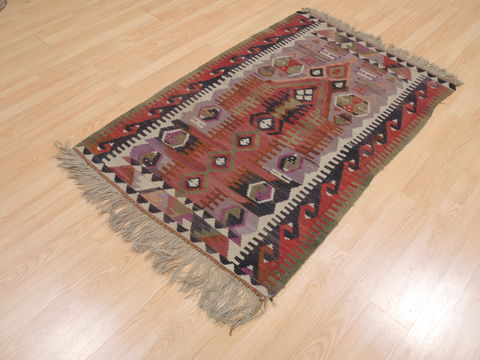 Kilim Green Flat Woven 31 X 47 Area Rug 100-110628 Image 2