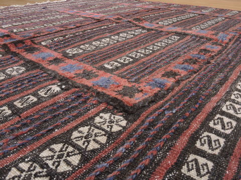 Kilim Red Flat Woven 32 X 411 Area Rug 100-110629 Image 4