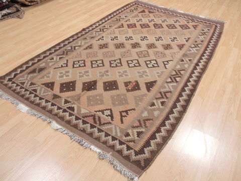 Kilim Brown Flat Woven 50 X 85 Area Rug 100-110654 Image 2