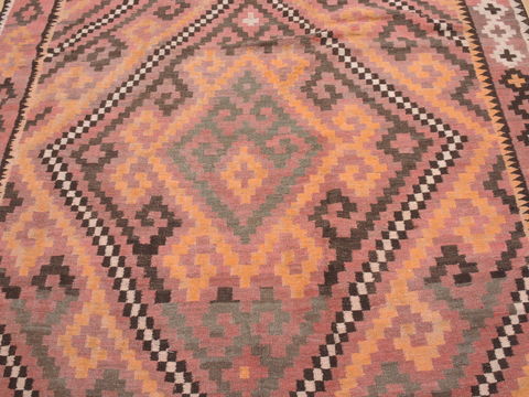 Kilim Red Flat Woven 610 X 143 Area Rug 100-110659 Image 5