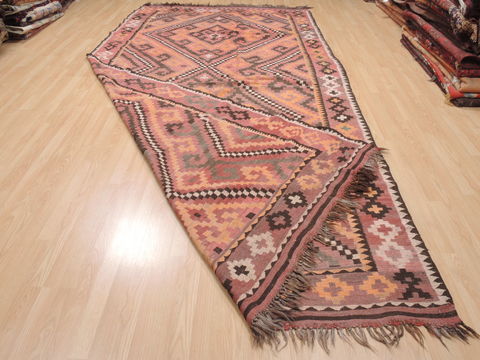 Kilim Red Flat Woven 610 X 143 Area Rug 100-110659 Image 7