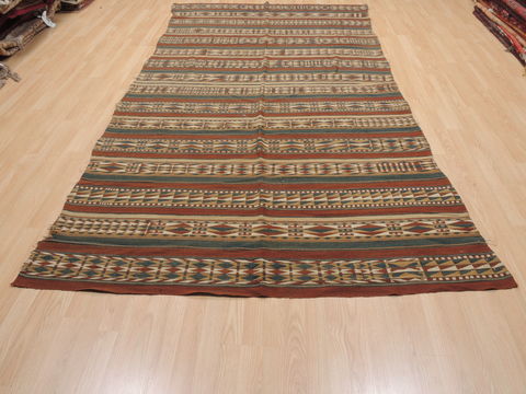 Kilim Green Flat Woven 54 X 75 Area Rug 100-110662 Image 1