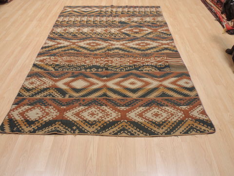 Kilim Brown Flat Woven 52 X 83 Area Rug 100-110663 Image 1
