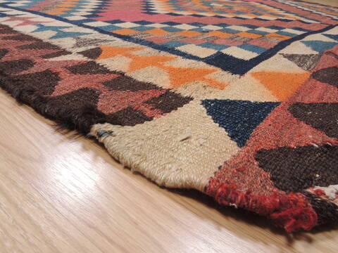 Kilim Red Flat Woven 56 X 107  Area Rug 100-110664 Image 4